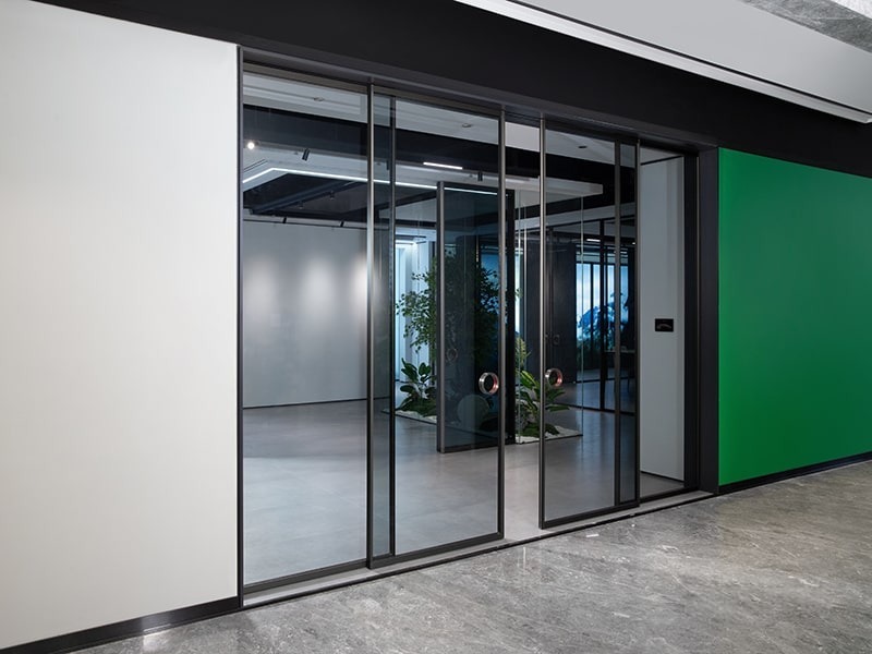 Phụ kiện OPK cho cửa trượt Slim nội thất vận hành êm và ổn định